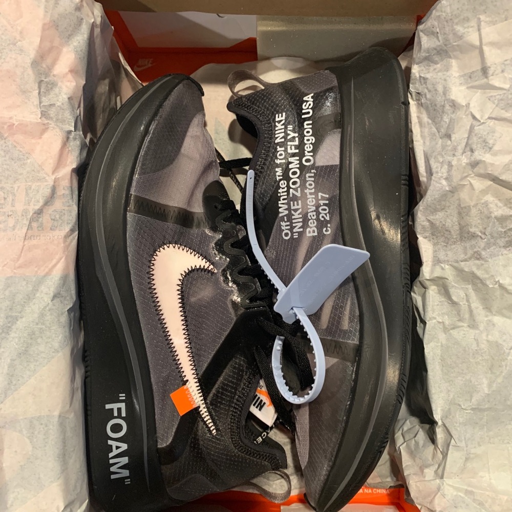 COPY - Nike x Off White  The 10 Zoom Fly